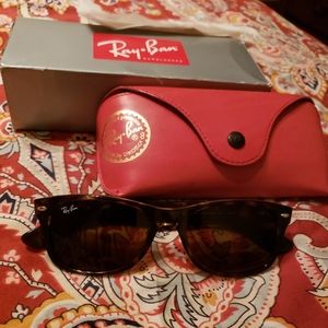 Ray-Ban New Wayfarer